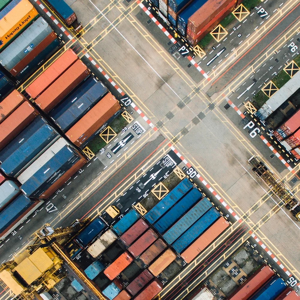 SQUARE_Shipping_container_Sea_Seacan_Storage_Delivery_Moving_Freight_towing_transport_Comox_Valley_Vancouver_Island_Victoria_buy_rent_hauling_4